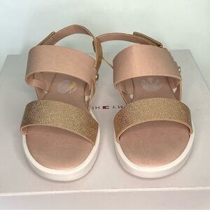 New - Kids Sandals in Rose Gold